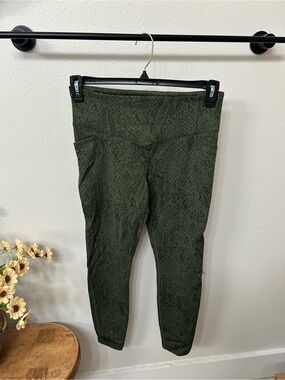All In Motion Olive Green Textured Leggings